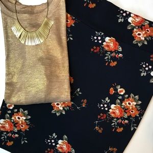 LuLaRoe Cassie Large - Black with Floral